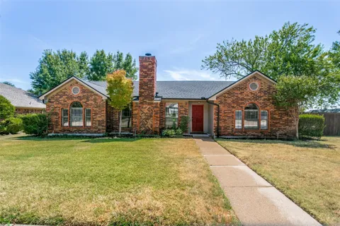 928 Ledgemont Drive
