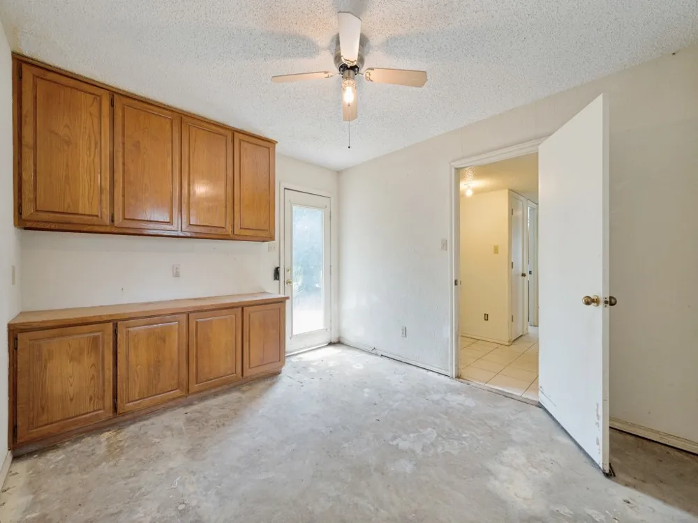 515 Clements Avenue Van Alstyne, TX 75495