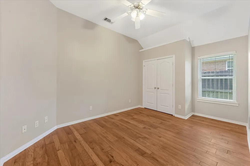 2817 Naples Drive Hurst, TX 76054