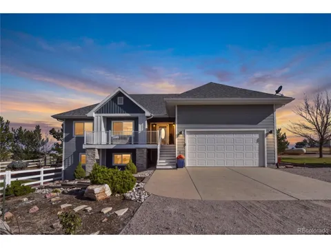 45320 Deerfield Circle