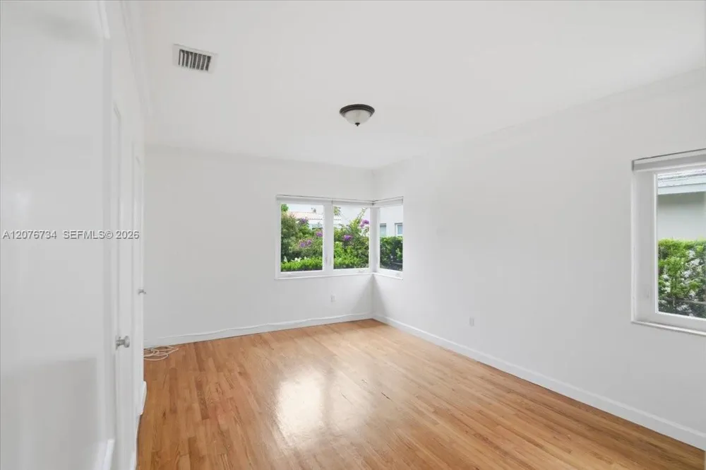 8975 Froude Ave Surfside, FL 33154