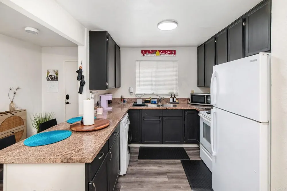 1051 Rock Springs Road #135 Escondido, CA 92026