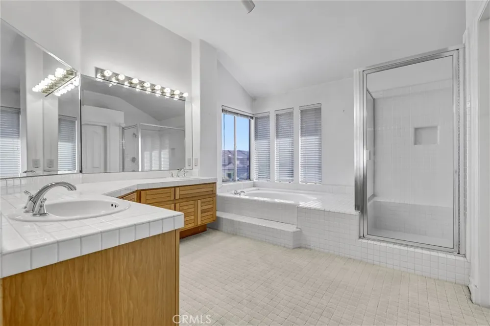 4824 Firenza Drive Cypress, CA 90630