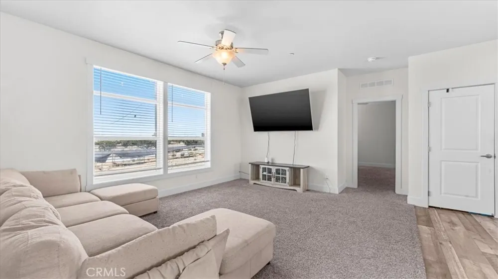 10370 Beekley Pinon Hills, CA 92371