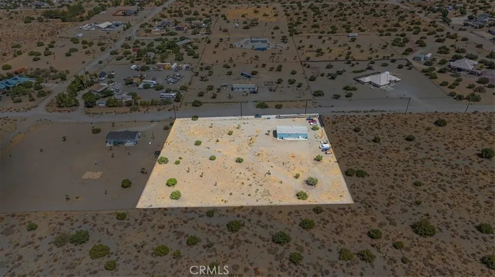 10370 Beekley Pinon Hills, CA 92371