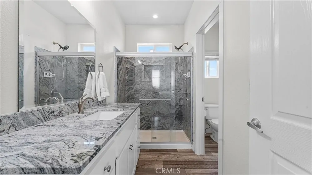 10370 Beekley Pinon Hills, CA 92371