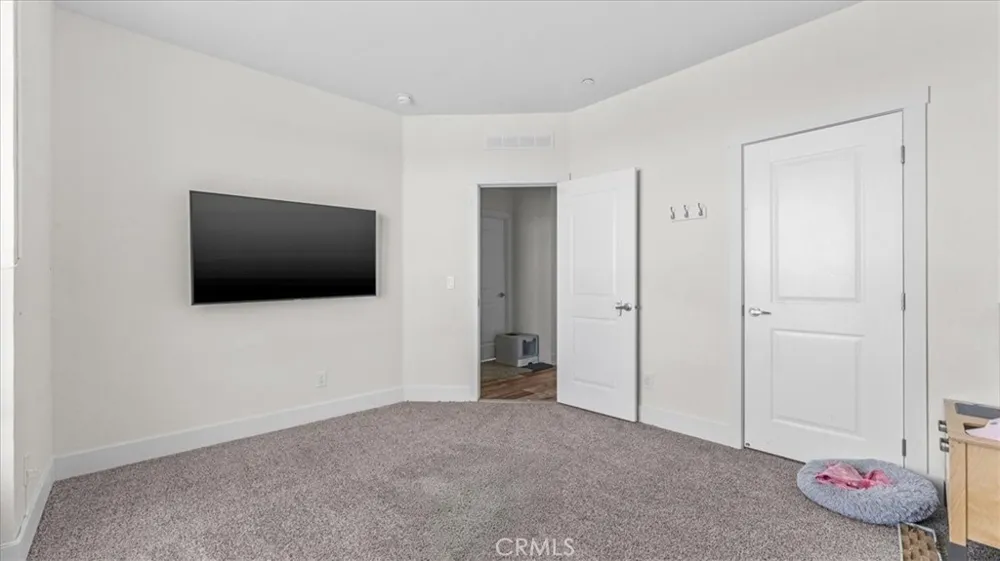 10370 Beekley Pinon Hills, CA 92371