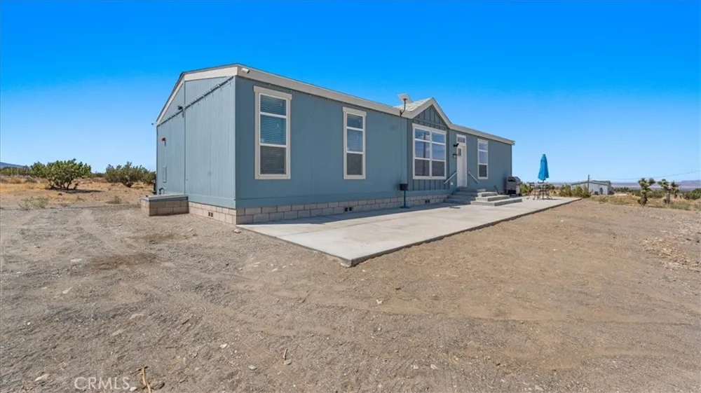 10370 Beekley Pinon Hills, CA 92371