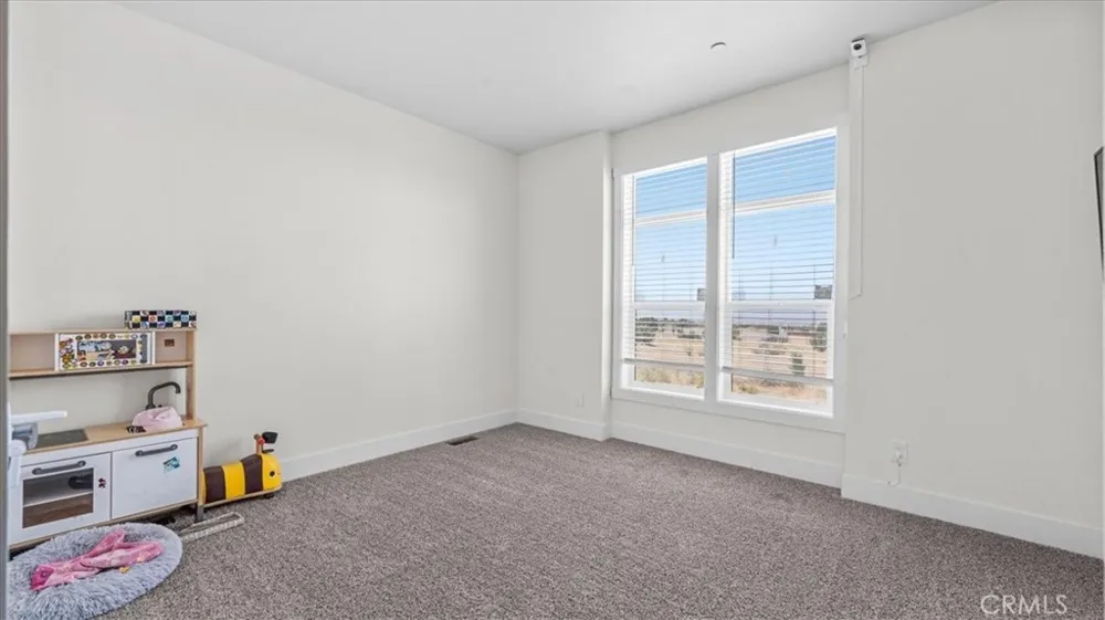 10370 Beekley Pinon Hills, CA 92371