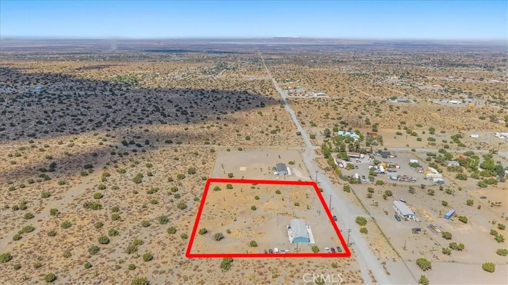 10370 Beekley Pinon Hills, CA 92371
