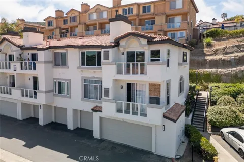30902 Clubhouse Drive #14H