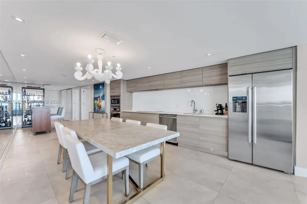 6620 Indian Creek Dr #609 Miami Beach, FL 33141