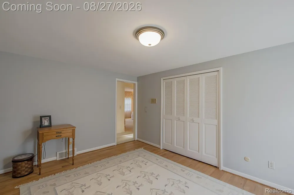 4744 Brafferton Drive Bloomfield Charter Township, MI 48302