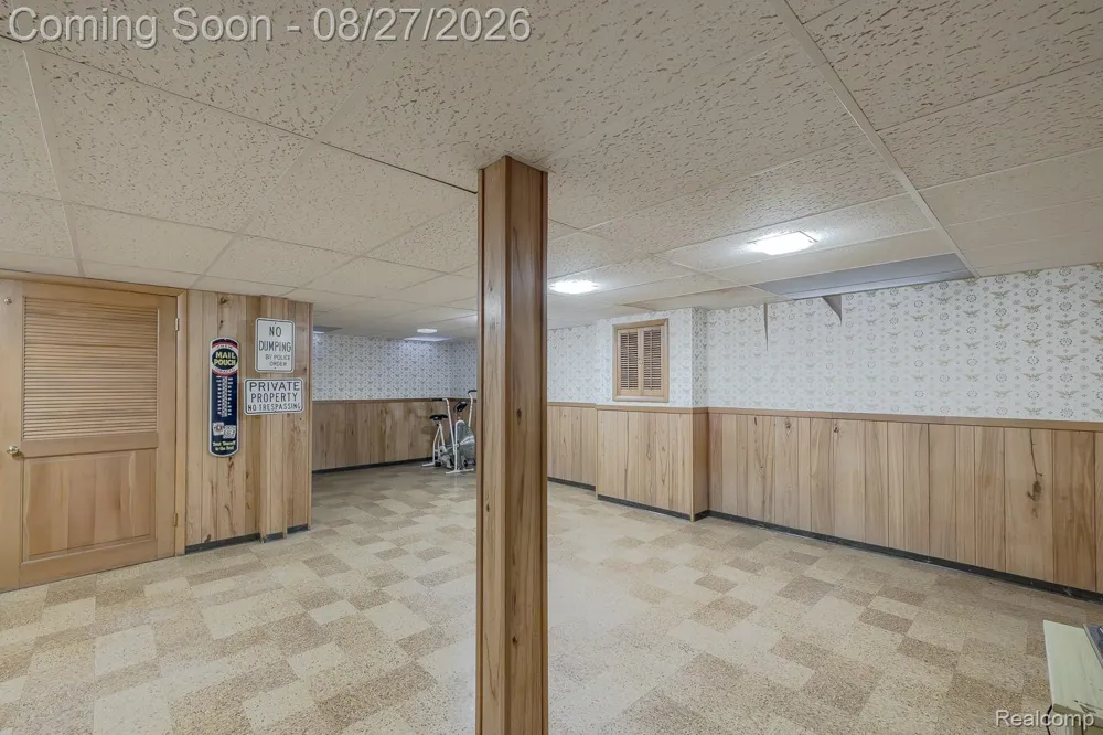4744 Brafferton Drive Bloomfield Charter Township, MI 48302