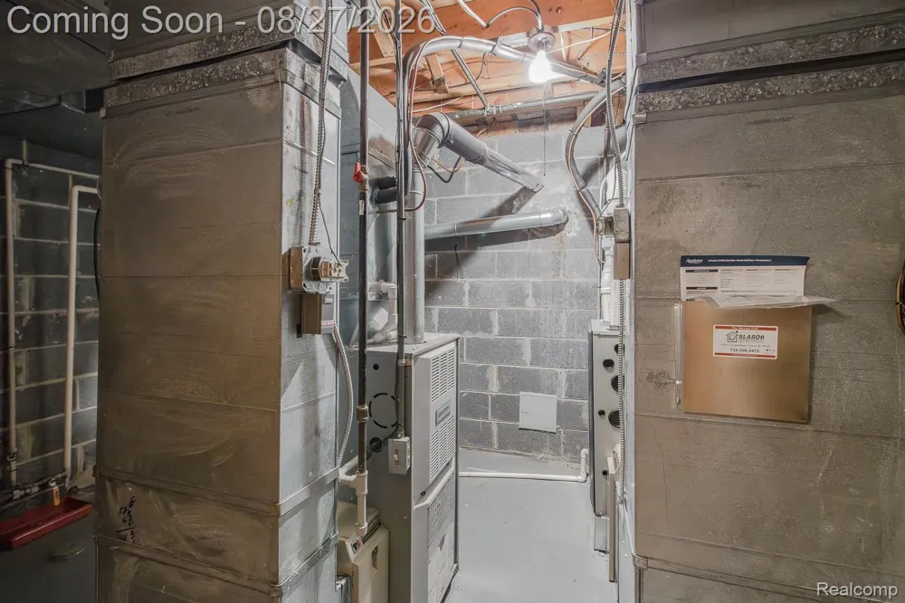 4744 Brafferton Drive Bloomfield Charter Township, MI 48302