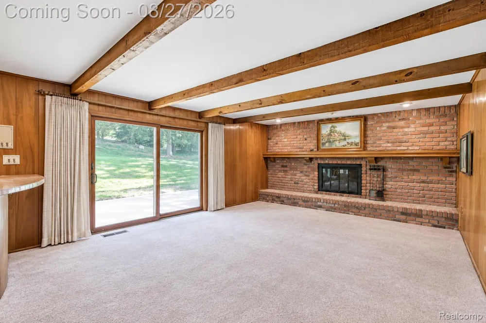 4744 Brafferton Drive Bloomfield Charter Township, MI 48302