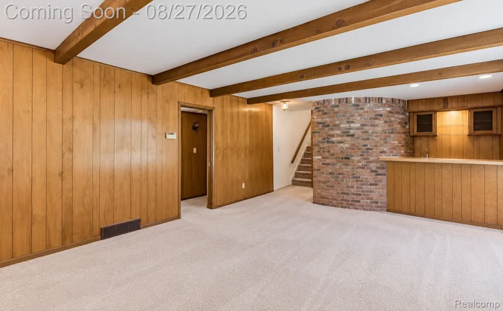 4744 Brafferton Drive Bloomfield Charter Township, MI 48302