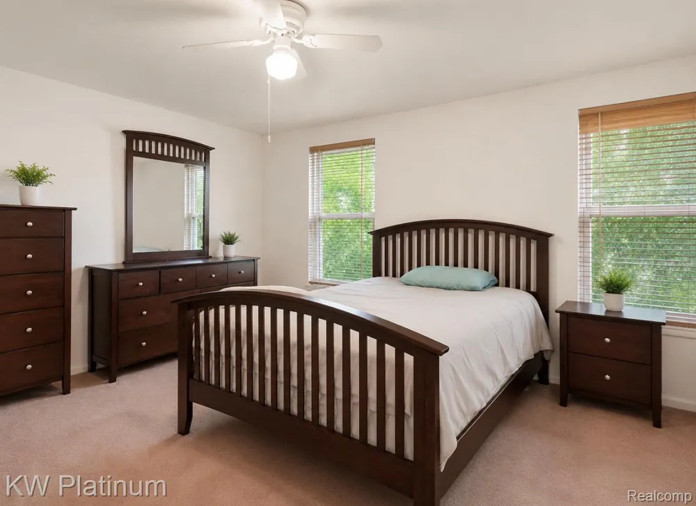 13615 Brookside Drive Sterling Heights City, MI 48313