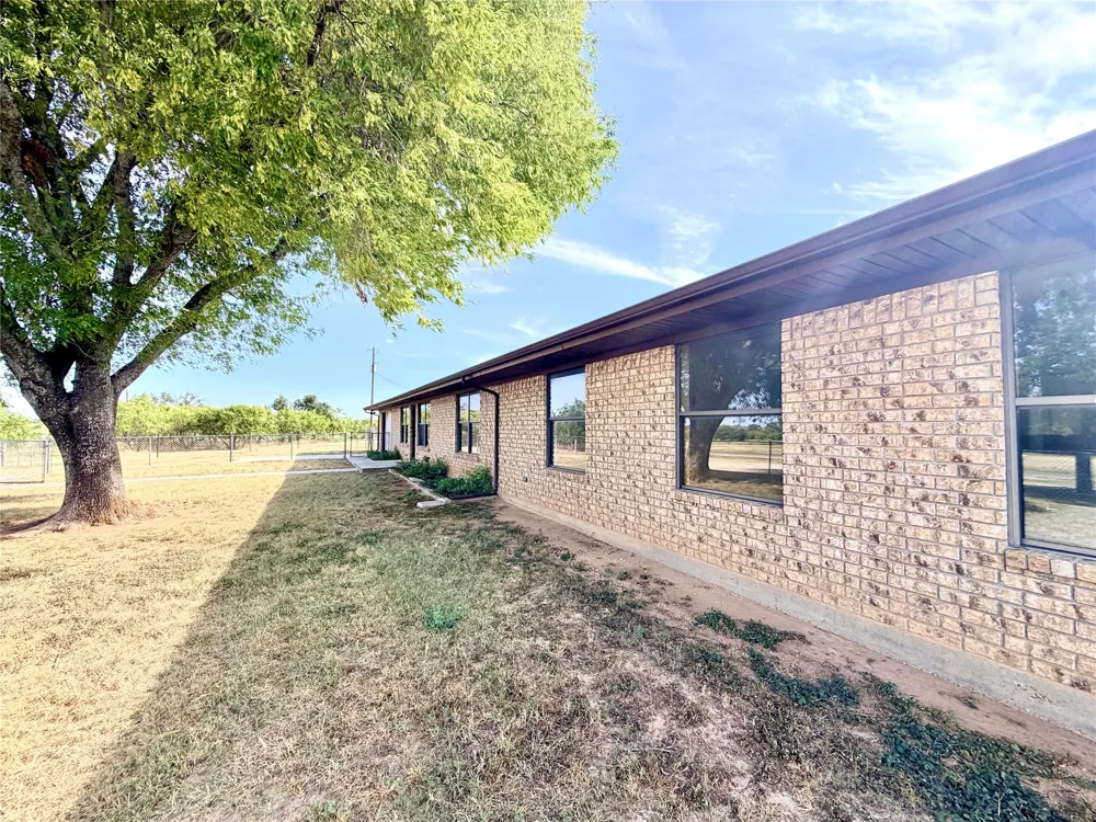 211 Fm 3023 S Goldthwaite, TX 76844