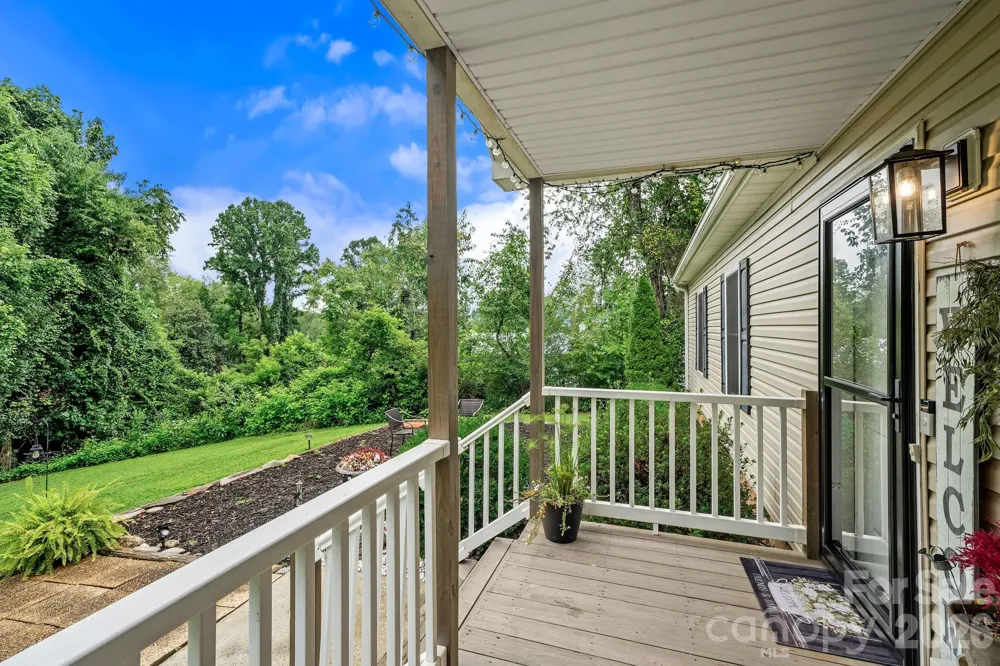 47 Fox Road Asheville, NC 28804