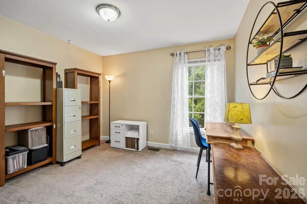 47 Fox Road Asheville, NC 28804