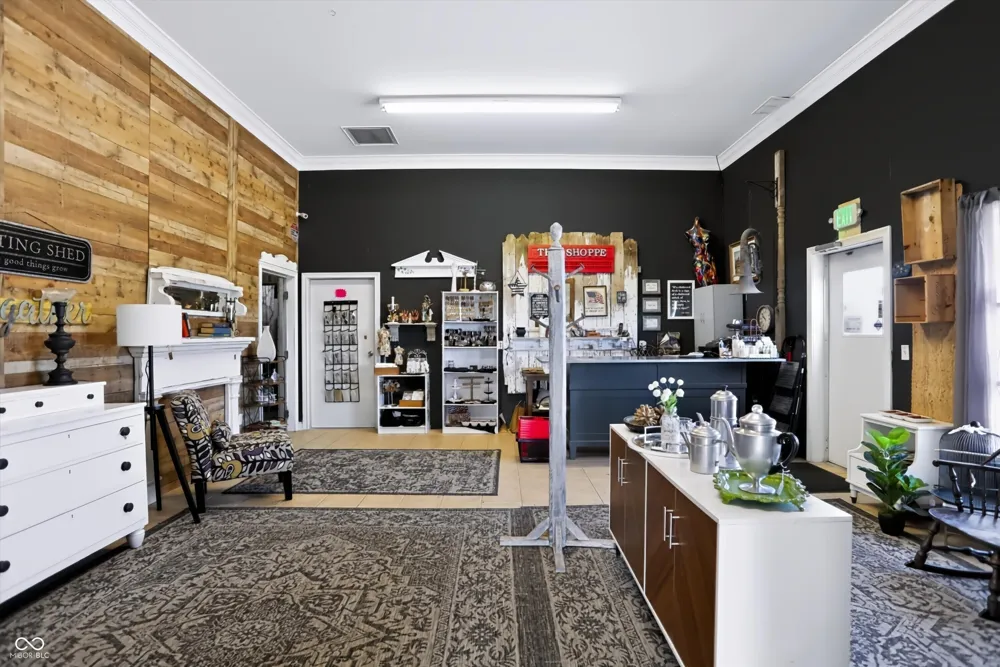 291 E Two Cent Road Bargersville, IN 46106