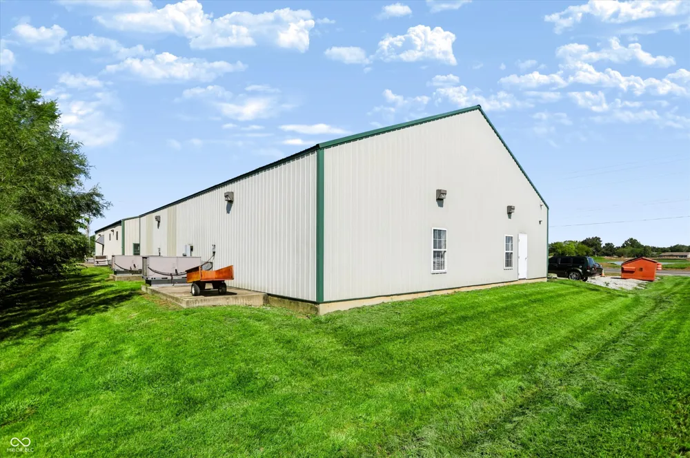 291 E Two Cent Road Bargersville, IN 46106
