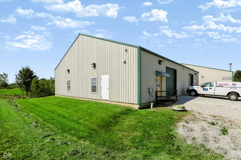 291 E Two Cent Road Bargersville, IN 46106