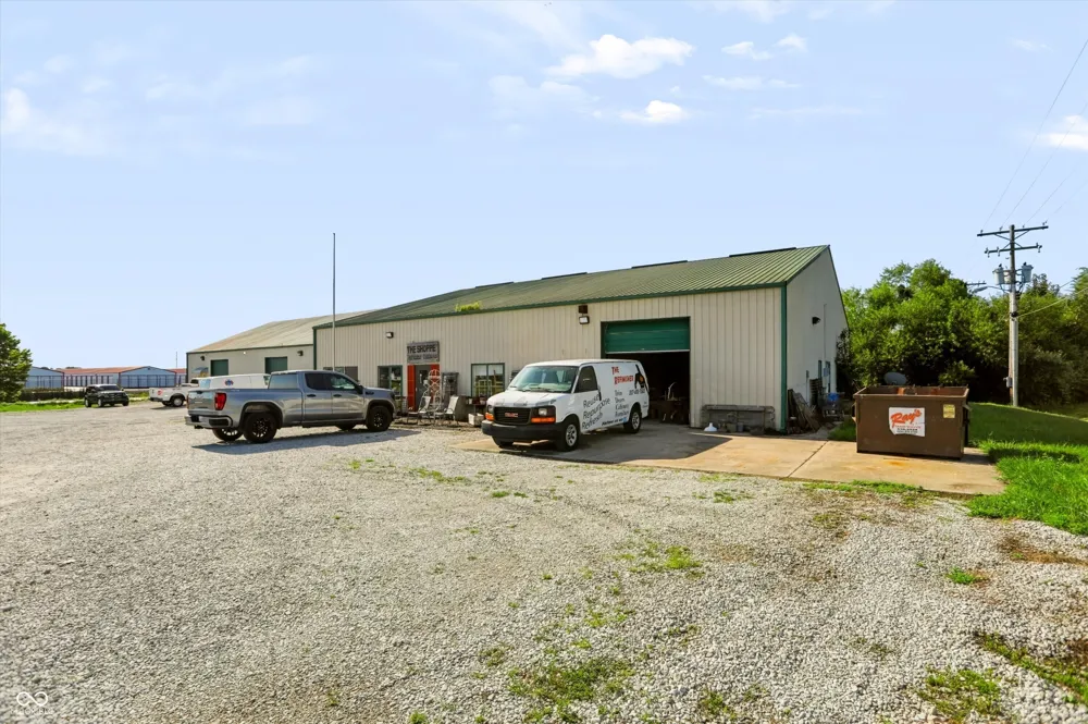 291 E Two Cent Road Bargersville, IN 46106
