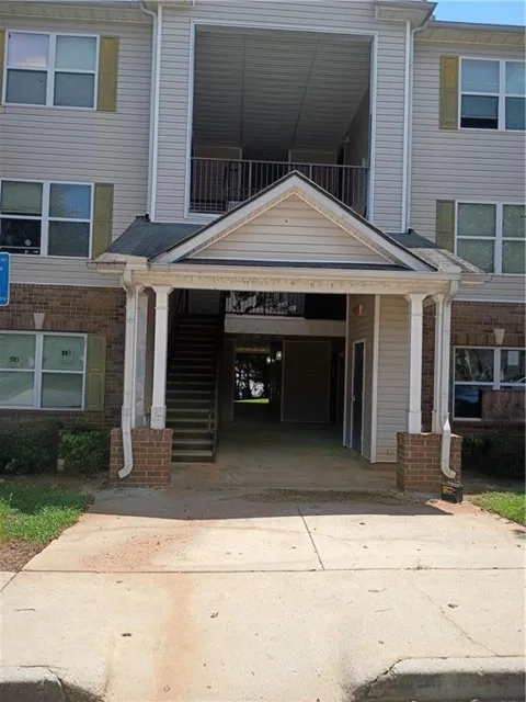 6304 Waldrop Place