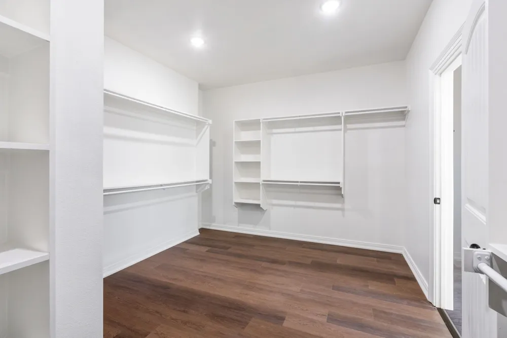 4258 County Road 204 Alvarado, TX 76009