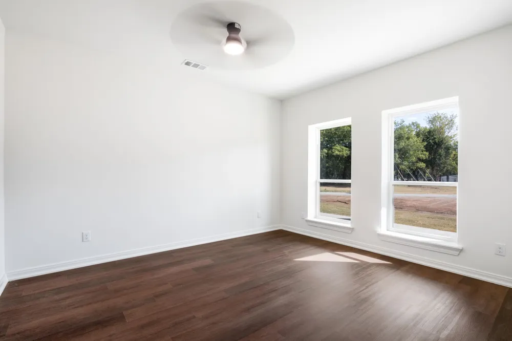 4258 County Road 204 Alvarado, TX 76009