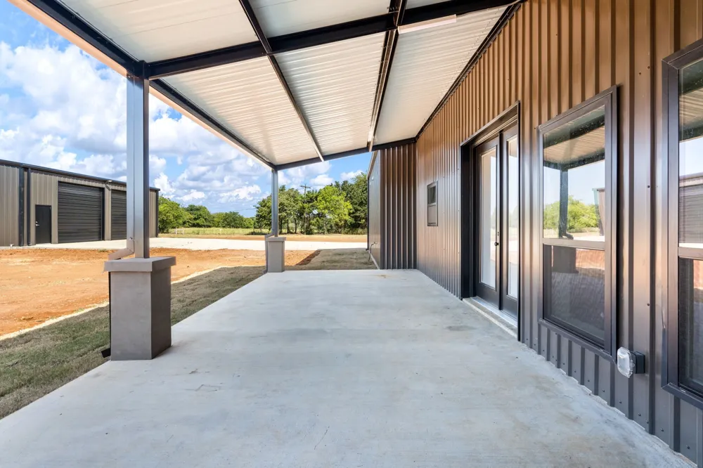 4258 County Road 204 Alvarado, TX 76009