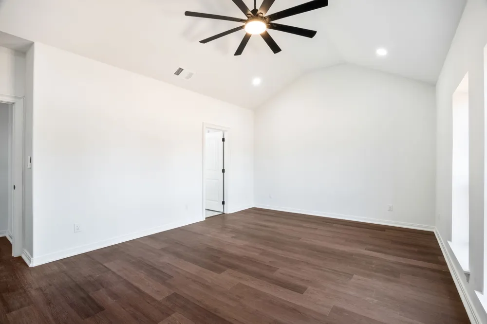 4258 County Road 204 Alvarado, TX 76009
