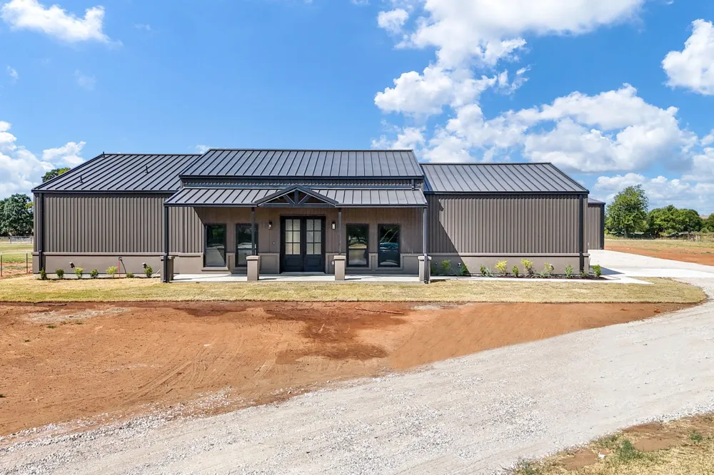 4258 County Road 204 Alvarado, TX 76009