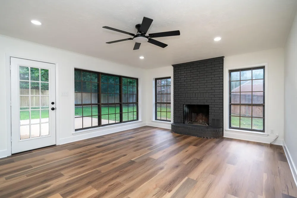 1503 Waterlily Lane Longview, TX 75604
