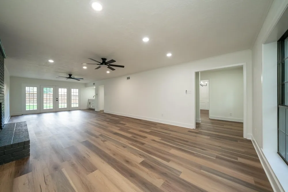 1503 Waterlily Lane Longview, TX 75604