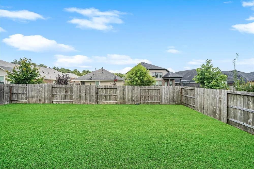 262 Pleasant Hill Way Conroe, TX 77304