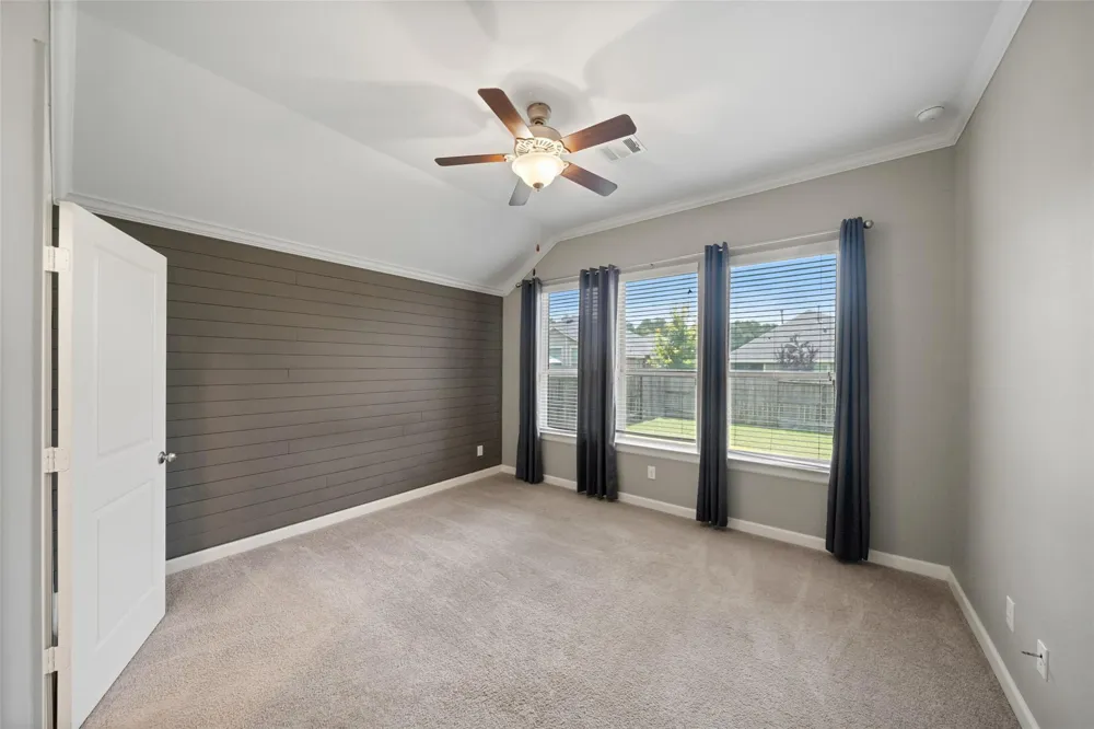 262 Pleasant Hill Way Conroe, TX 77304