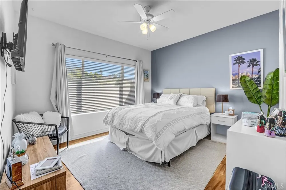 7325 Rutherford Hill Drive West Hills, CA 91307