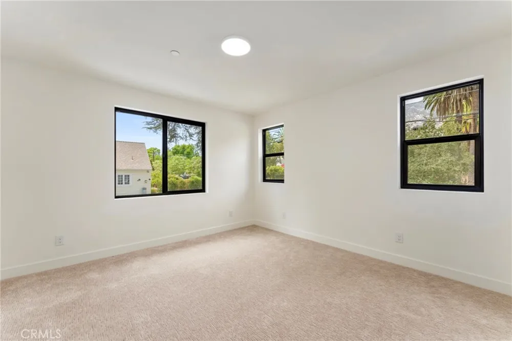 180 W Highland Avenue Sierra Madre, CA 91024
