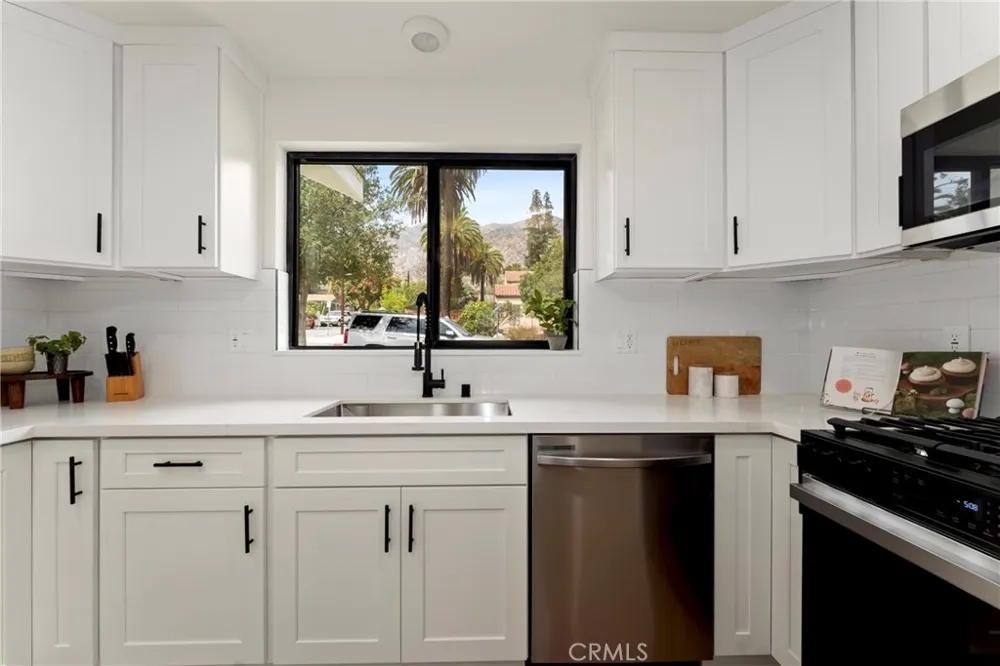 180 W Highland Avenue Sierra Madre, CA 91024