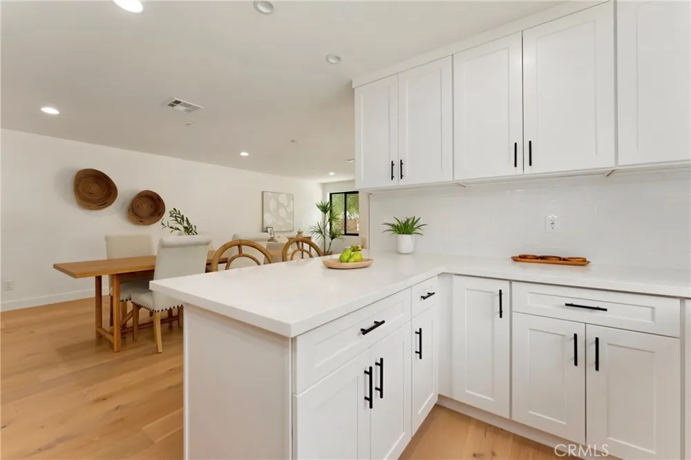 180 W Highland Avenue Sierra Madre, CA 91024