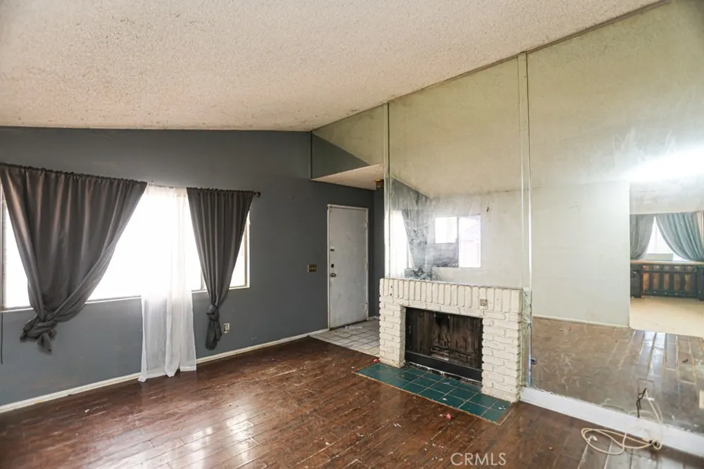 2760 Condor Creek Ontario, CA 91761