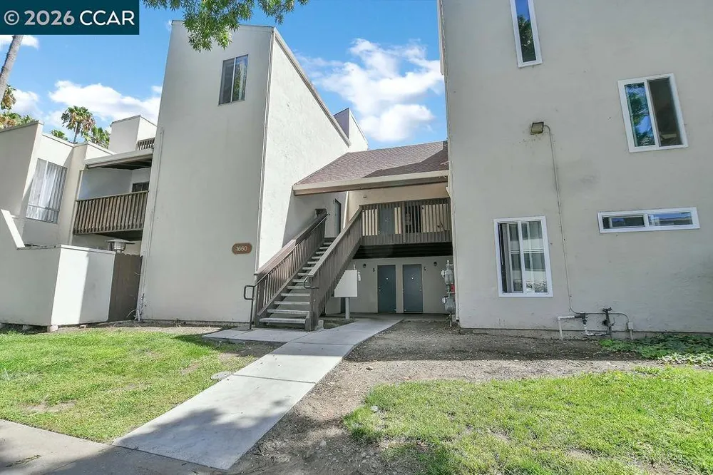 1660 Laguna Street #B Concord, CA 94520