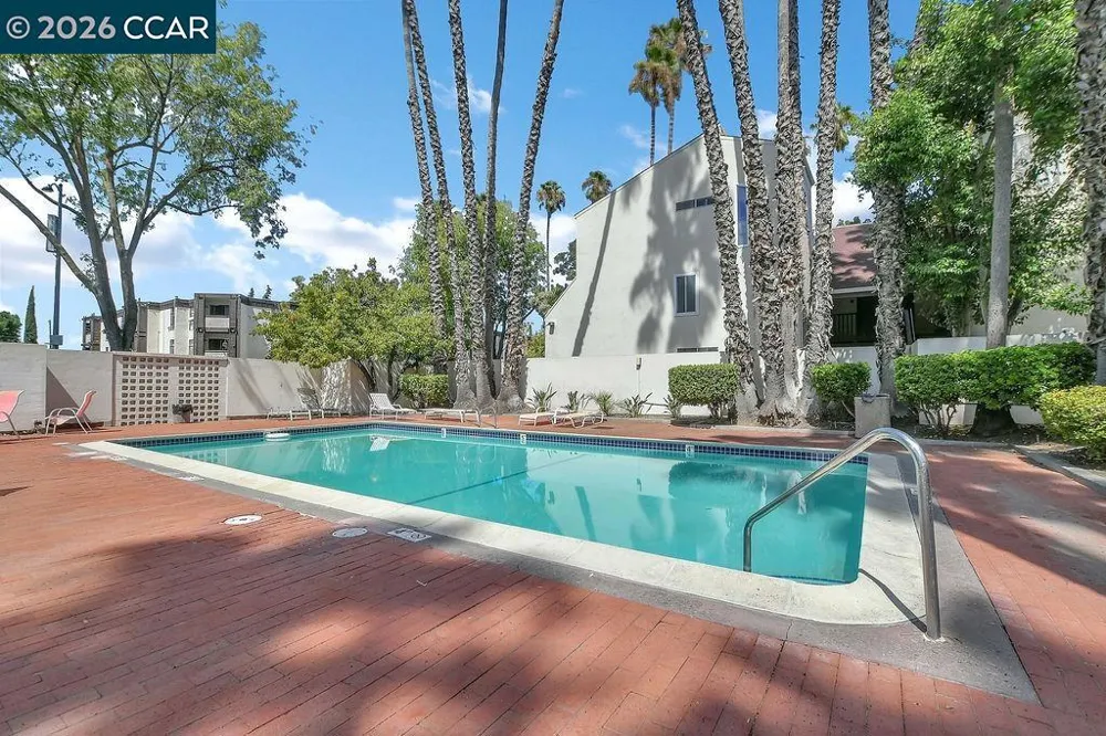 1660 Laguna Street #B Concord, CA 94520