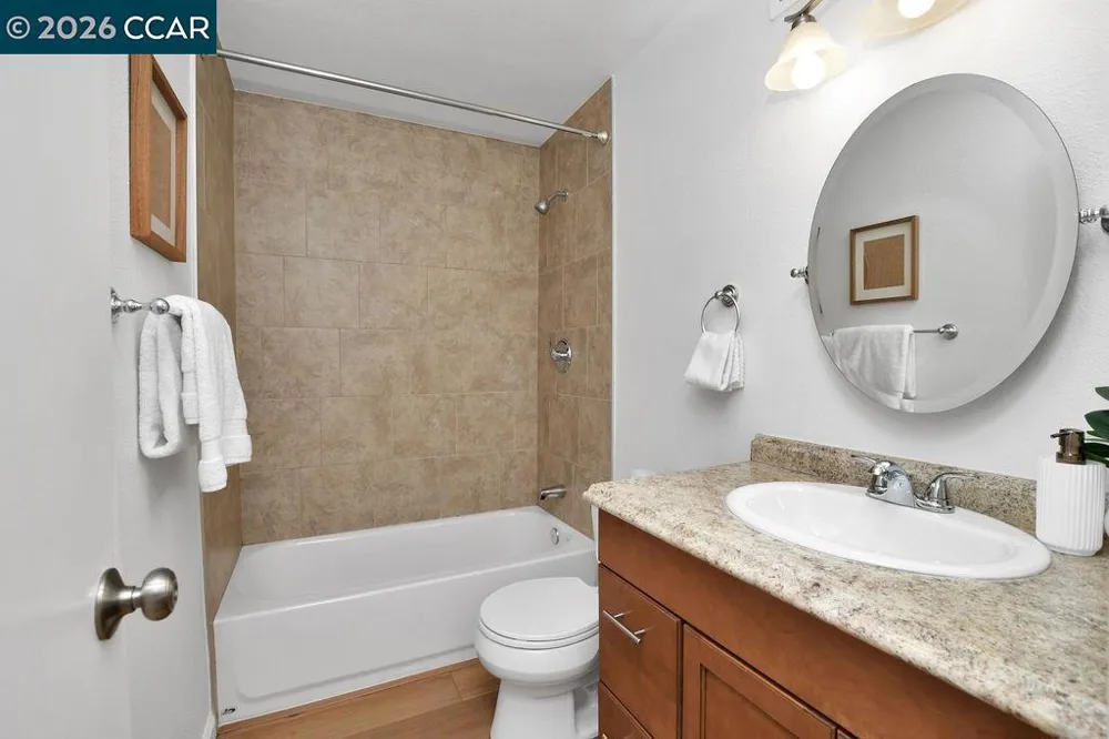 1660 Laguna Street #B Concord, CA 94520
