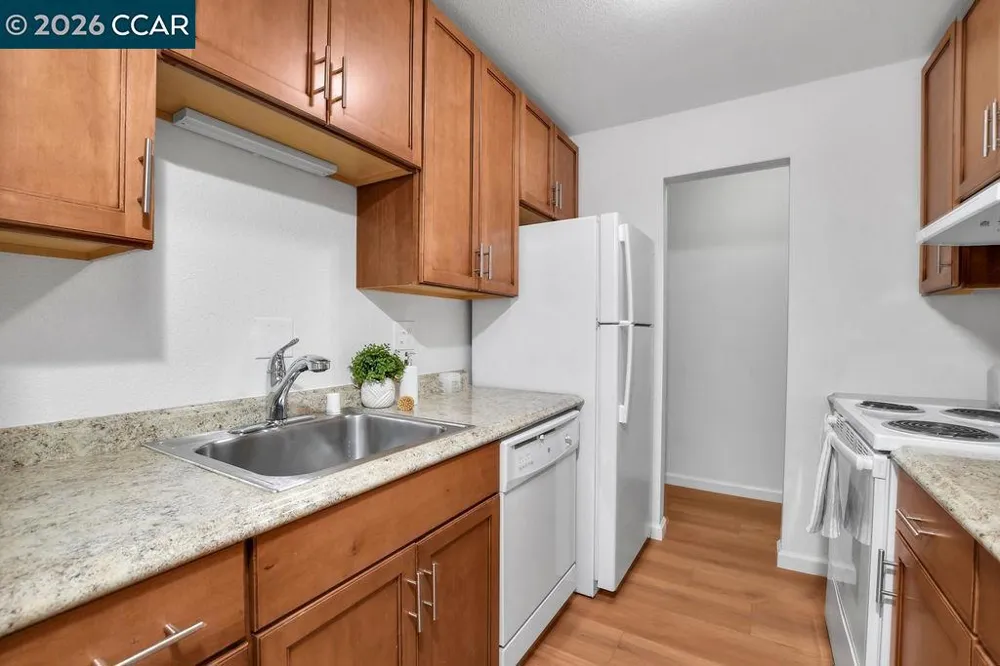 1660 Laguna Street #B Concord, CA 94520
