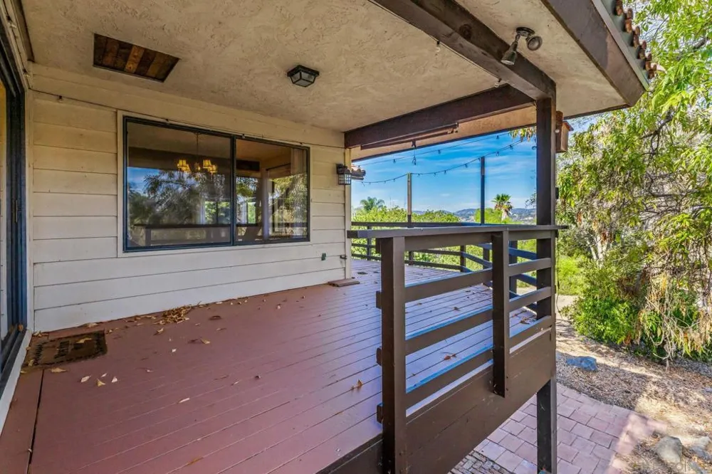 3209 Mary Ln Escondido, CA 92025