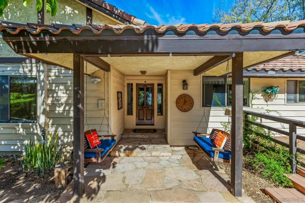 3209 Mary Ln Escondido, CA 92025
